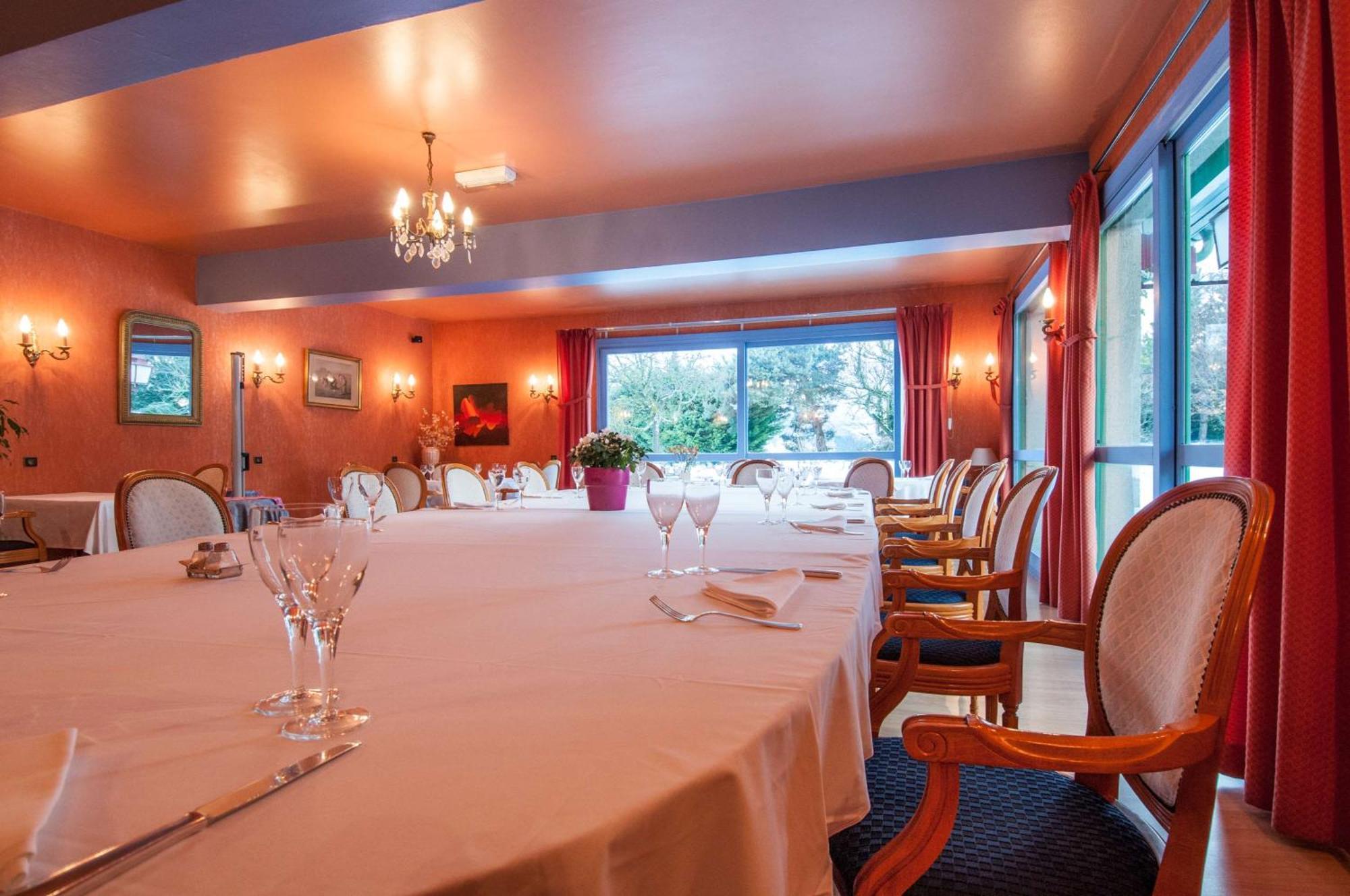 Brit Hotel Florimont Saint-Ferréol Eksteriør bilde