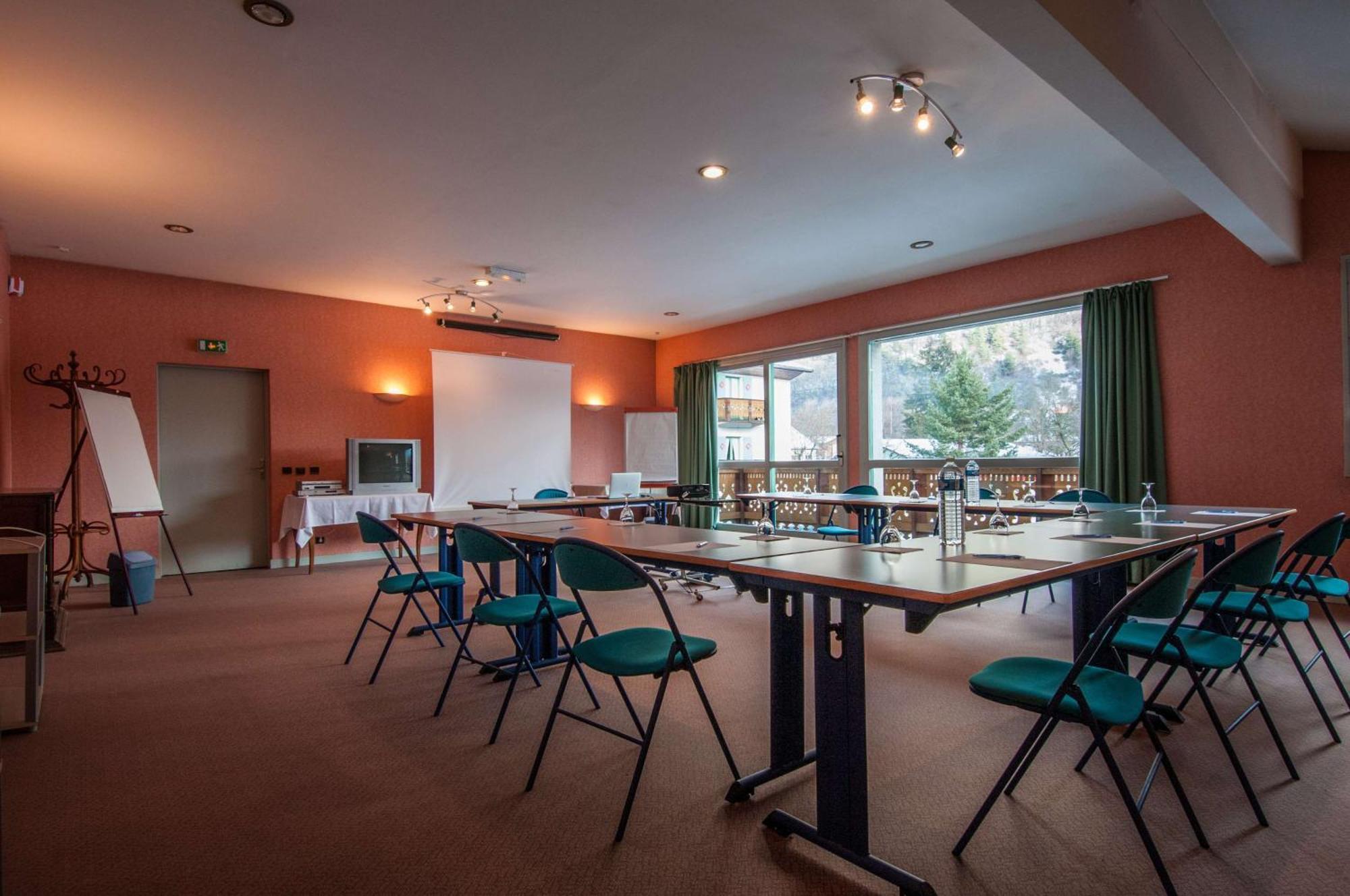 Brit Hotel Florimont Saint-Ferréol Eksteriør bilde