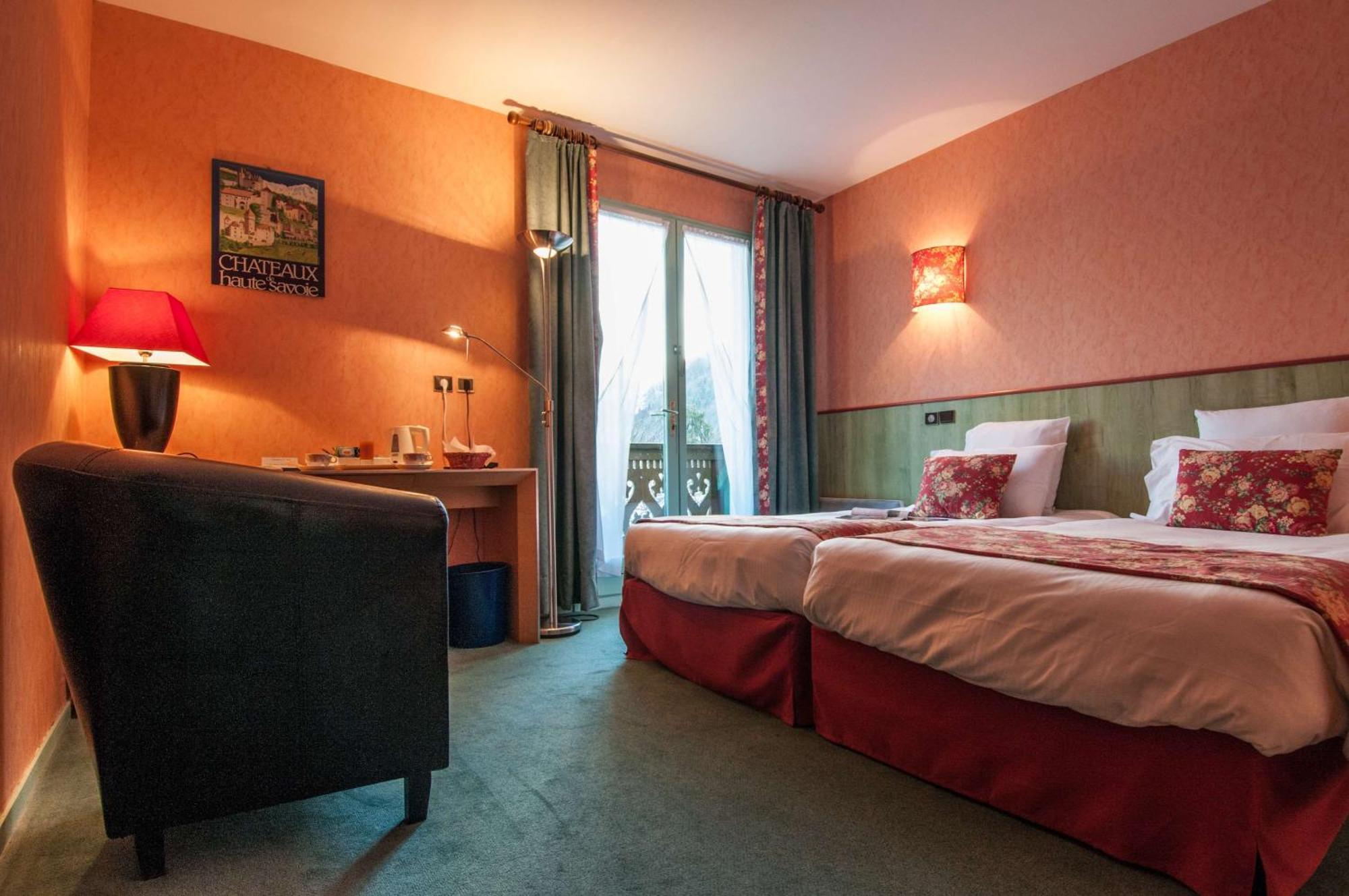 Brit Hotel Florimont Saint-Ferréol Eksteriør bilde