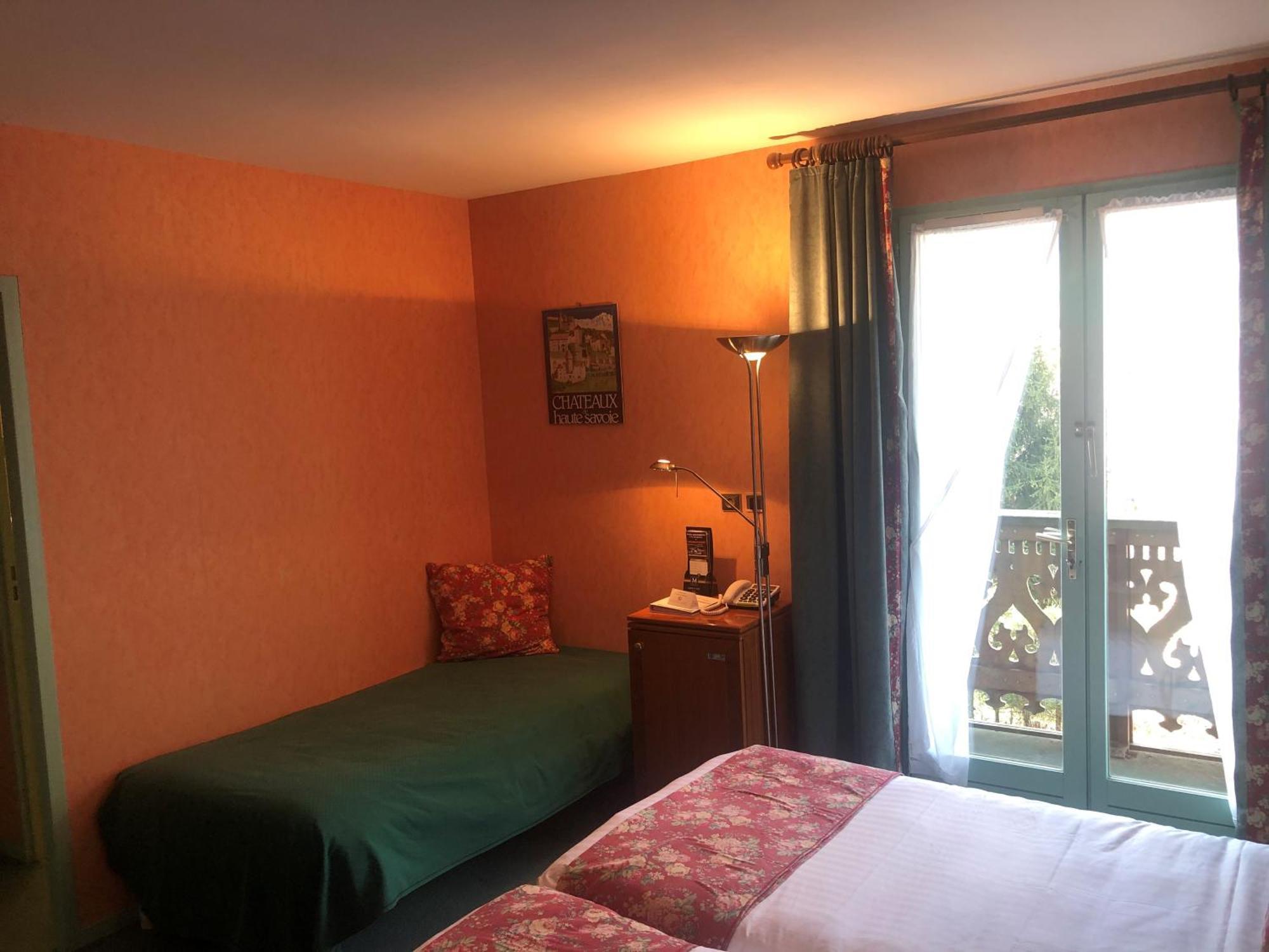 Brit Hotel Florimont Saint-Ferréol Eksteriør bilde