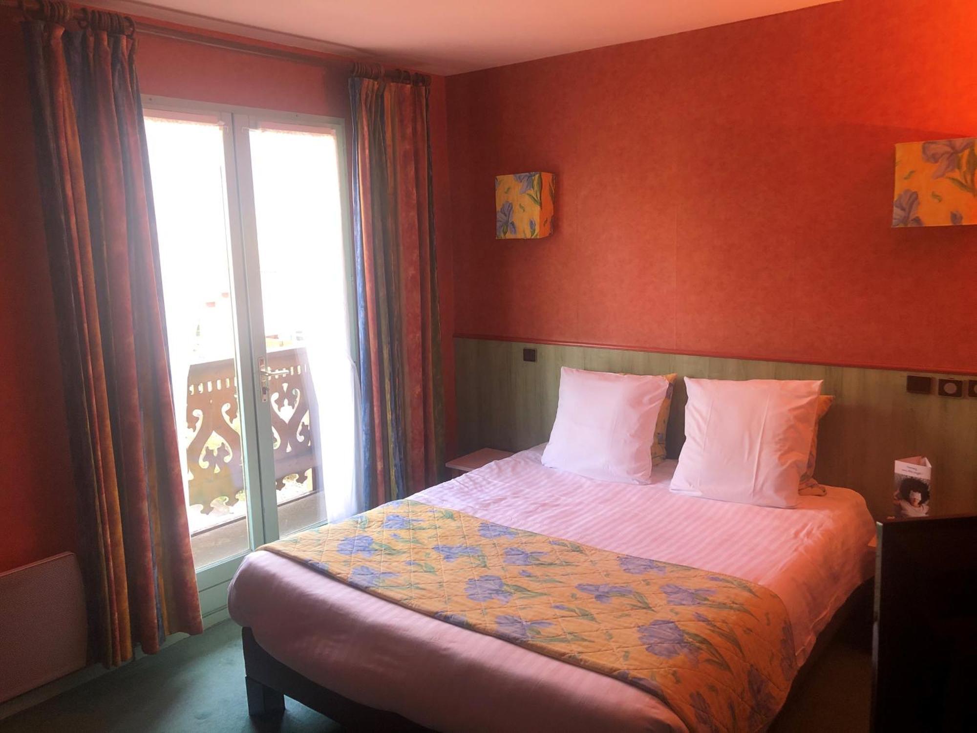 Brit Hotel Florimont Saint-Ferréol Eksteriør bilde